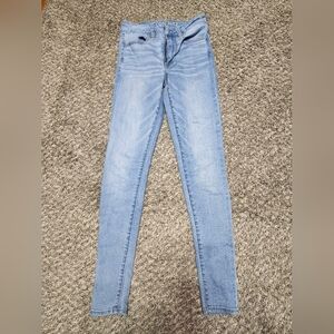 American Eagle Outfitters Light Blue Skinny Jeans